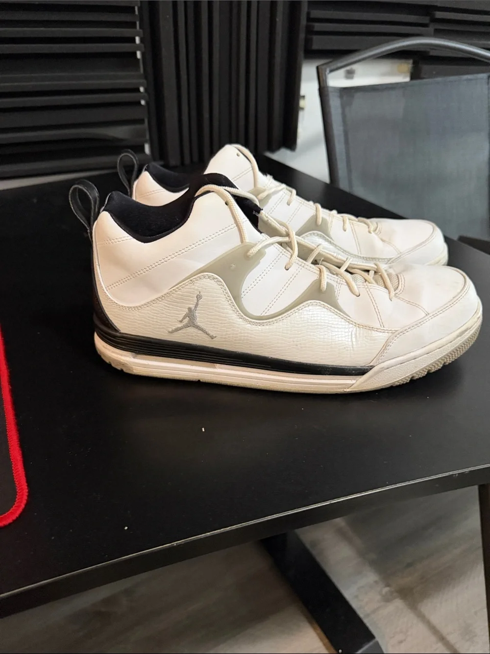 Men s athletic shoes